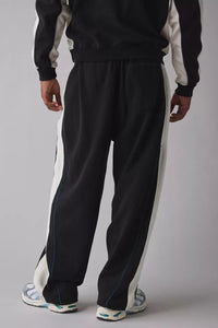 Men's Vintage-Inspired Striped Sleeve Sweatshirt | Retro Crew Neck Jumper